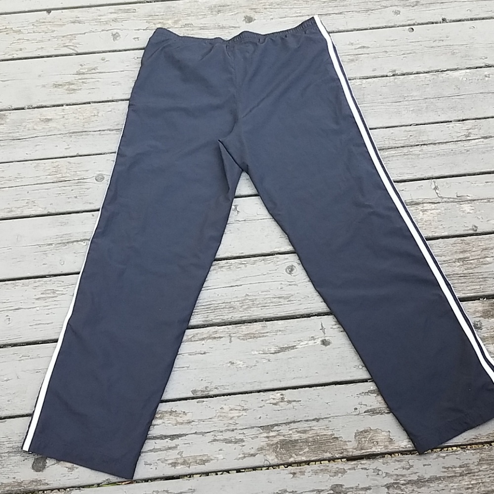 Adidas wind pants - Picture 5 of 7